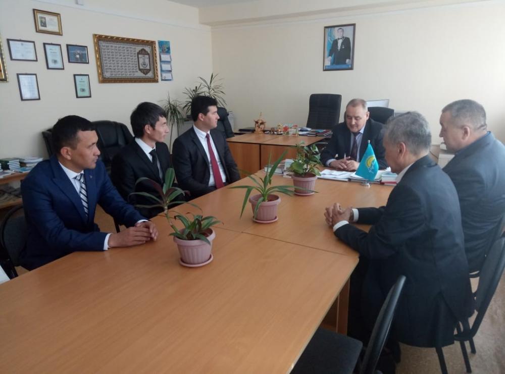 Курсы повышения квалификации проходят на кафедре  «ОПДиЭТ» с преподавателями  Ташкентского  института  инженеров железнодорожного транспорта