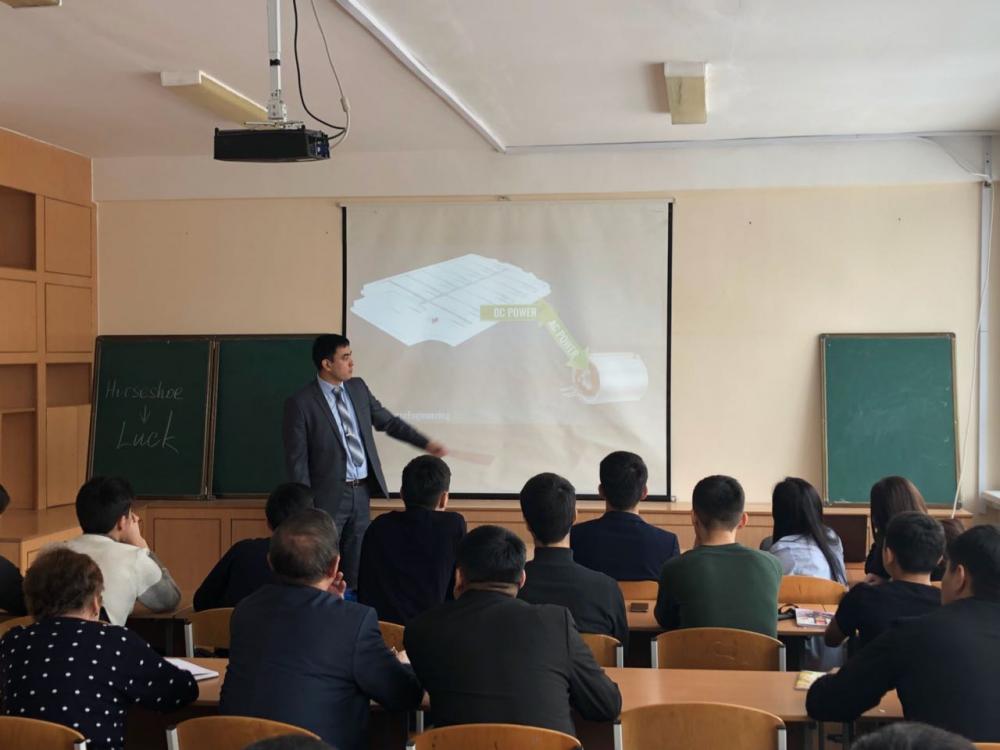 Презентация «Перспективы развития электромобилей в Казахстане» в рамках декады науки